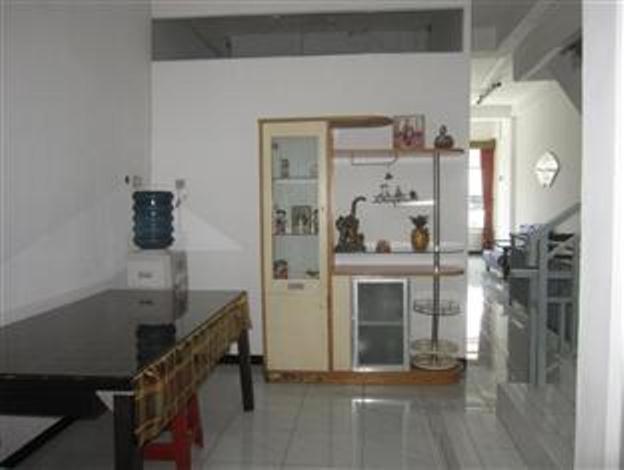 סוראבאיה Providence Homestay מראה חיצוני תמונה
