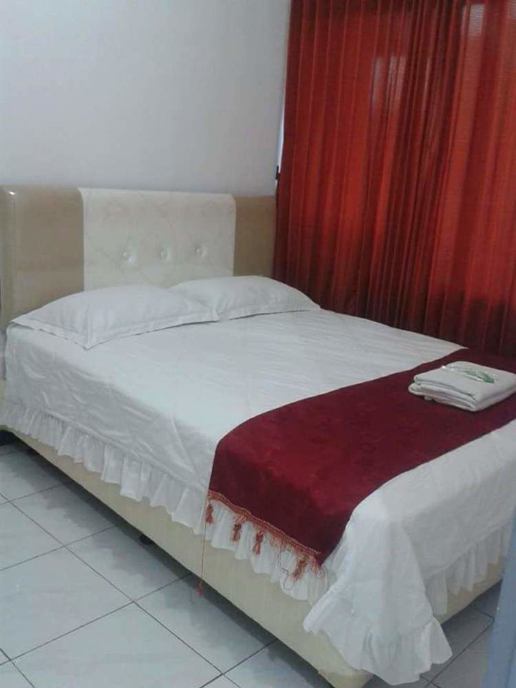 סוראבאיה Providence Homestay מראה חיצוני תמונה
